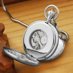 montre de poche classique Londres