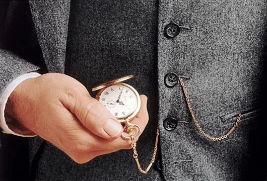 Comment porter une montre à gousset ?
